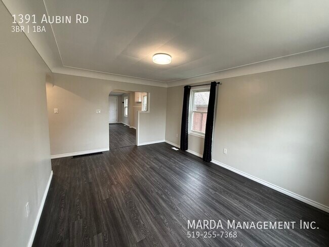 Photo du bâtiment - CHARMING 3 BED/1 BATH HOME - EAST WINDSOR ...