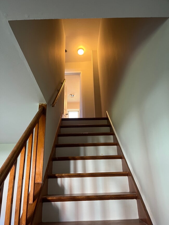 Building Photo - 78 Saltonstall Pky