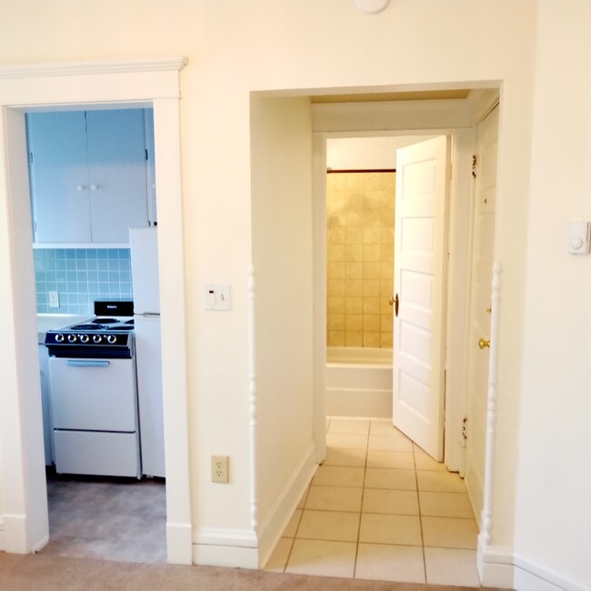 Foto del edificio - W. W 9th Ave