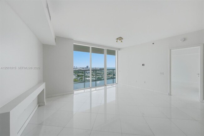 Foto del edificio - 450 Alton Rd