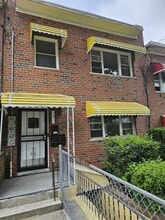 Building Photo - 131 S 14th Ave