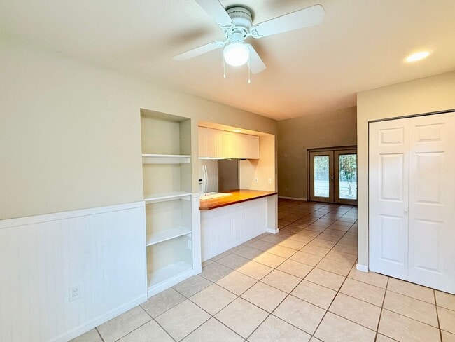 Photo - Jonason 10303 FF Apartment