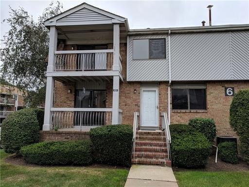 Building Photo - 602 Edison Glen Terrace