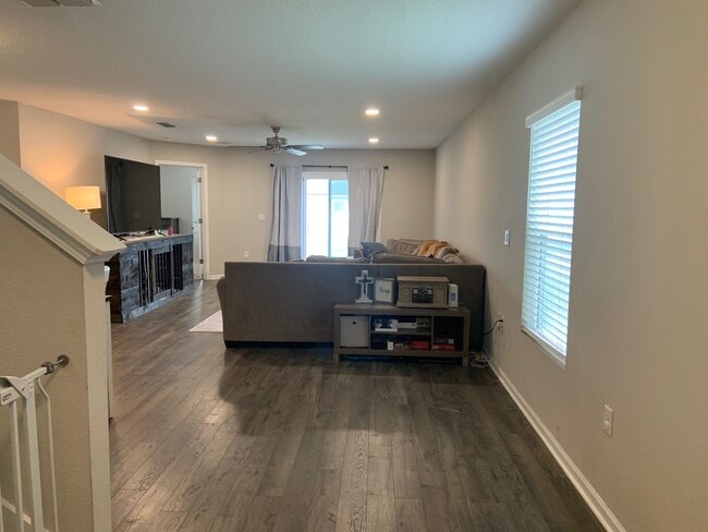 Building Photo - Newly Constructed Home