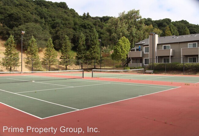 Foto del edificio - 2 br, 2 bath House - 495 Canyon Oaks Drive...