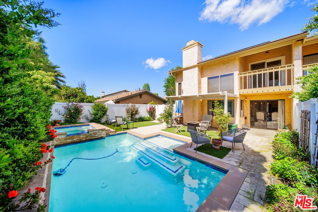 Foto principal - 25685 Lupita Dr