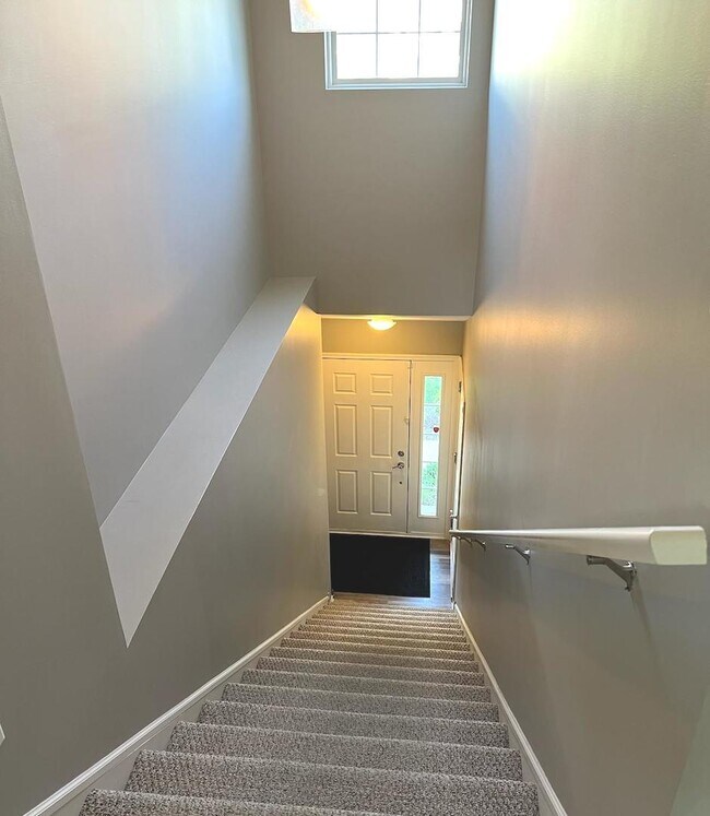 Building Photo - 1258 Remington Dr