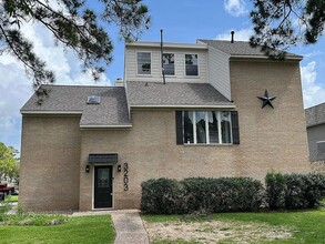 Building Photo - 3203 Bayou Dr