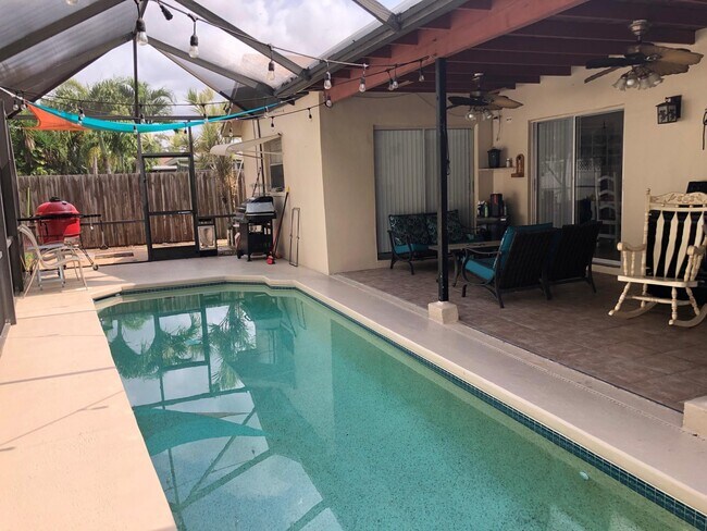Foto del edificio - 22751 SW 64th Way