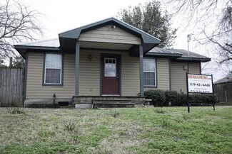 Building Photo - 1002 Garrett St