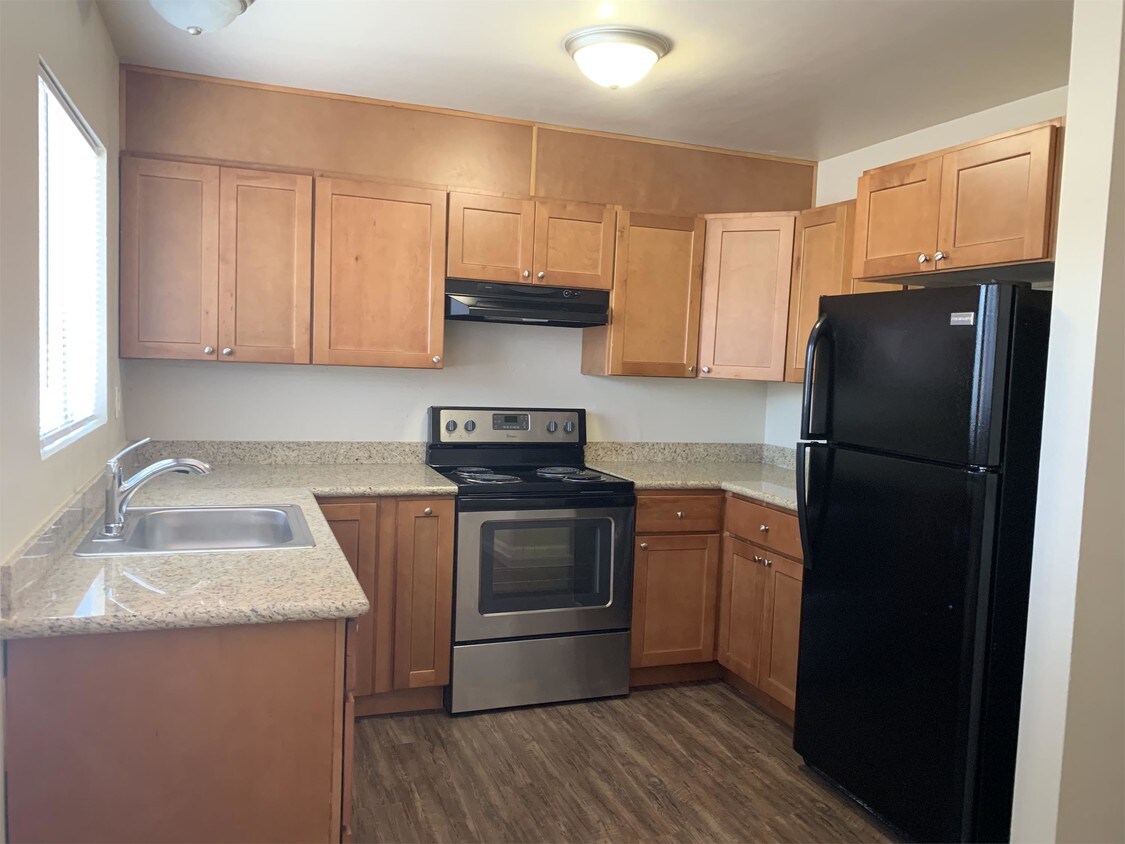 Foto principal - 3944 Mayette Ave