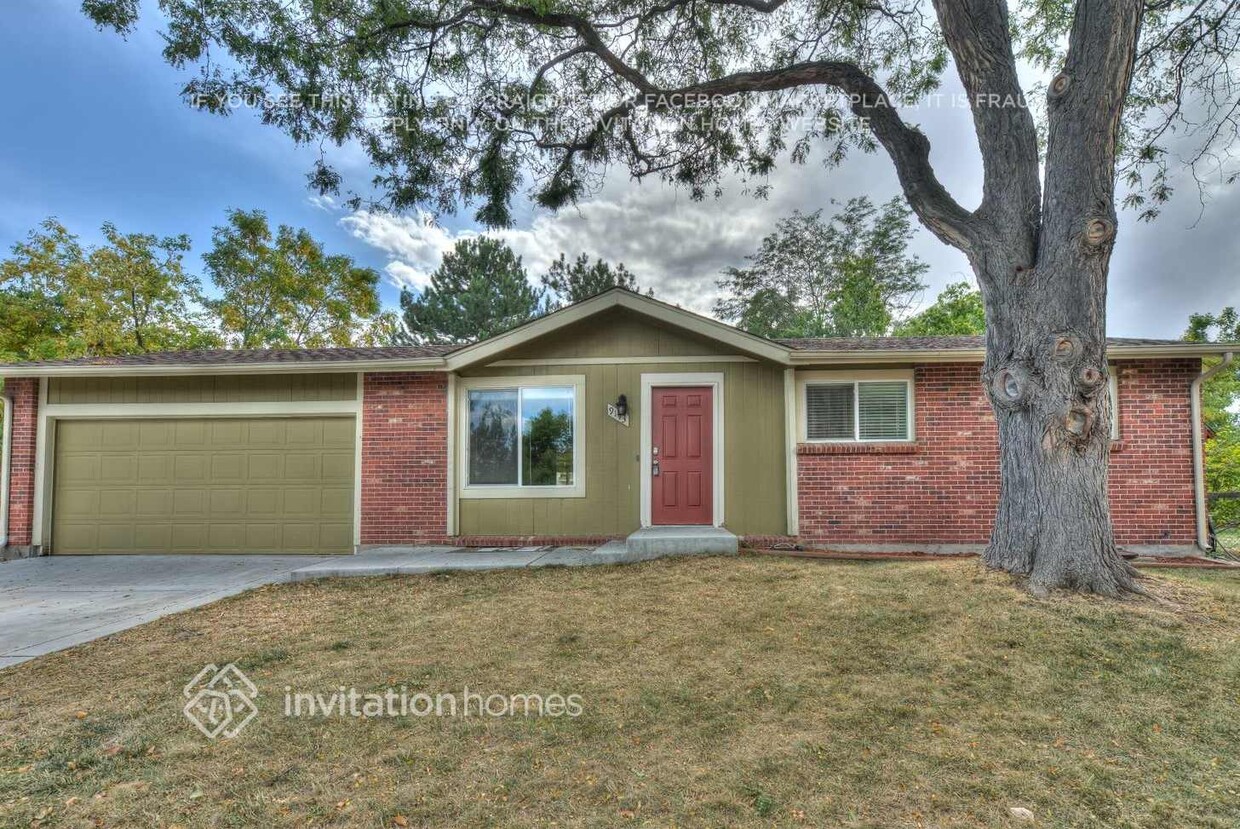 Foto principal - 9143 Cody St