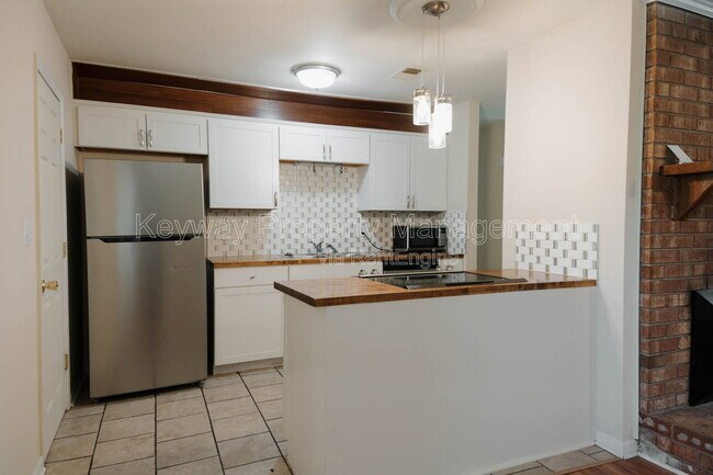 Foto del edificio - 2841 Pheasant Dr