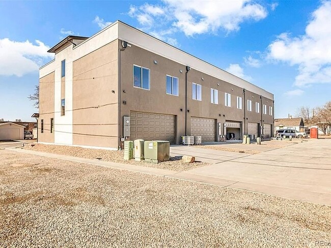 Photo - 1290 N 13th St Townhome