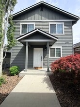 Building Photo - 2141 Roper Ln