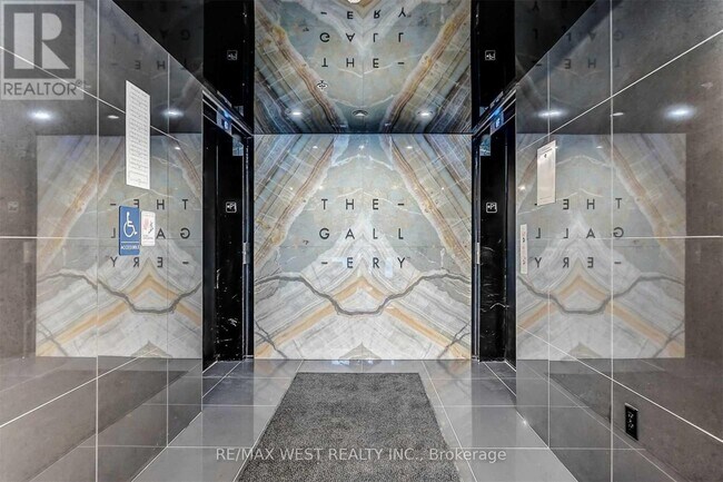 Building Photo - 304 Essa Rd