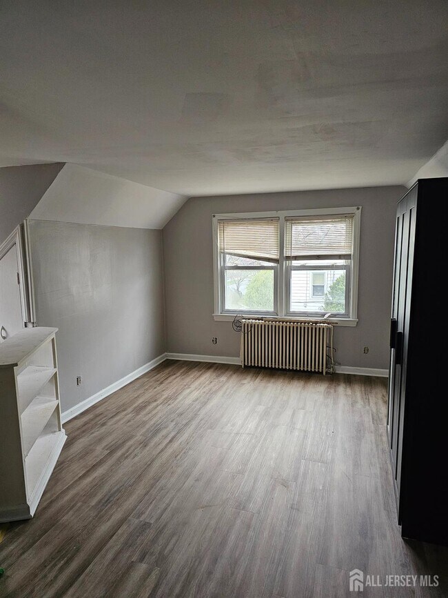 Building Photo - 319 Felton Ave