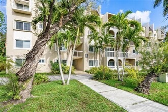 Building Photo - 7825 Camino Real