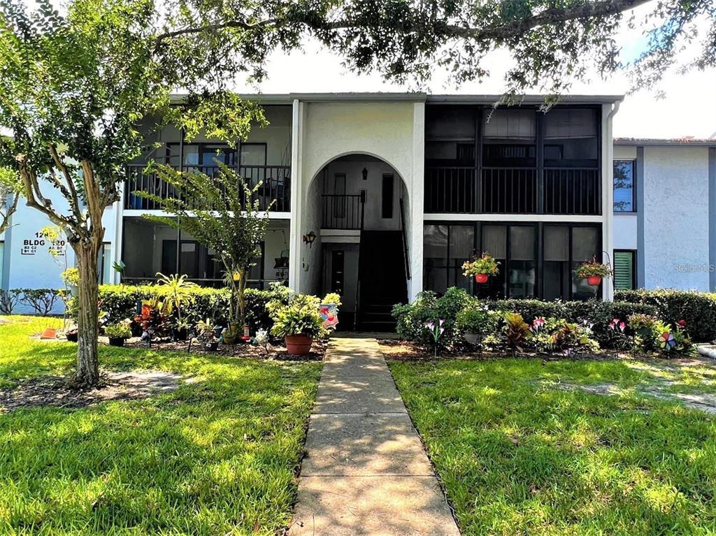 1281 Pine Ridge Cir E Unit E1, Tarpon Springs, FL 34688 Condo for