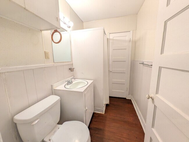 Foto del edificio - Available Now in Hooks Texas