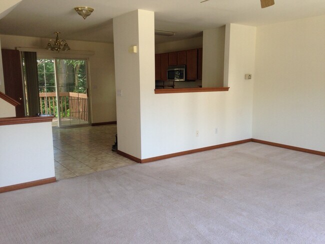 Building Photo - 2307 Alan Dr