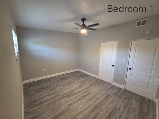 Photo - 2410 11th St House