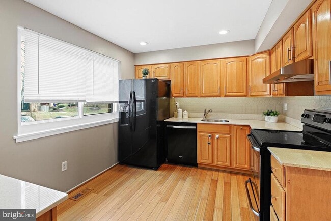 Foto del edificio - 7068 Winter Rose Path