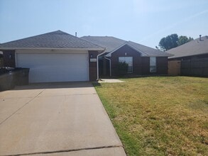 Building Photo - 13004 Springcreek Pkwy
