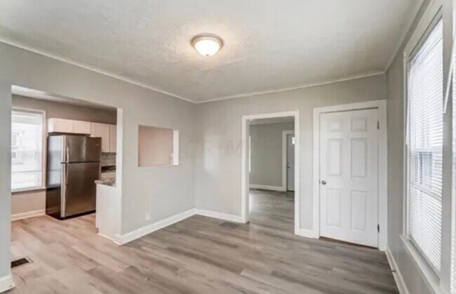 Foto del edificio - 402 S Richardson Ave