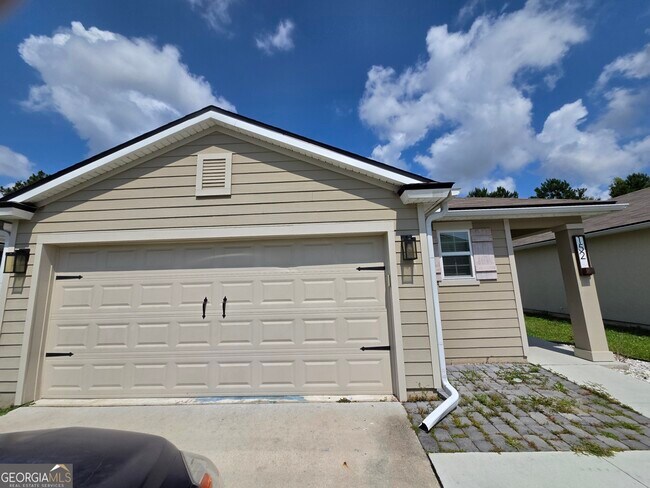 Building Photo - 152 Ashwood Cir