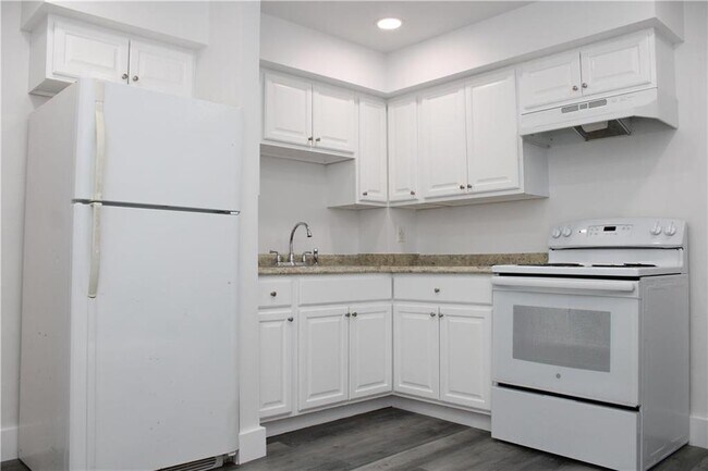 Building Photo - 510 N Eighth St