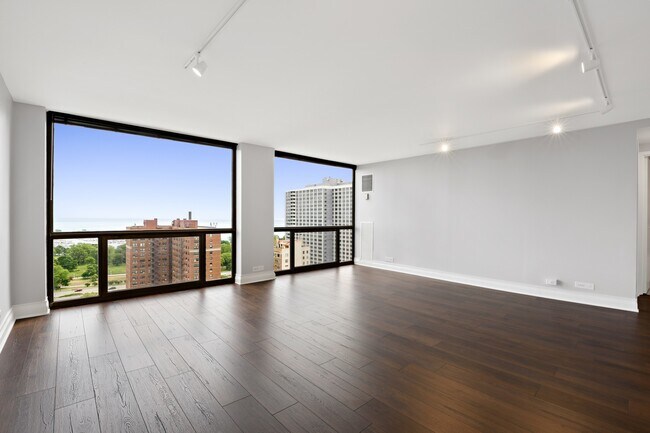 Foto del edificio - 4343 N Clarendon Ave