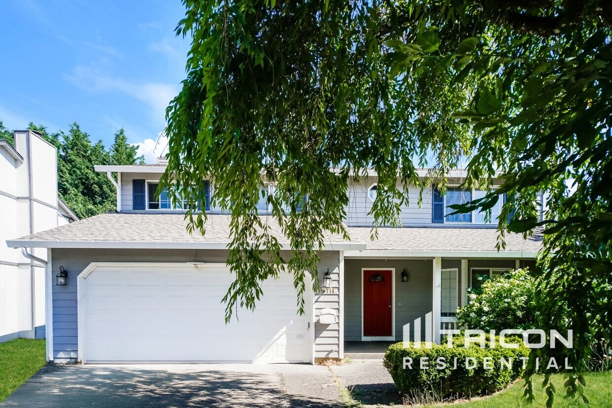 Foto principal - 15714 NE 42nd St