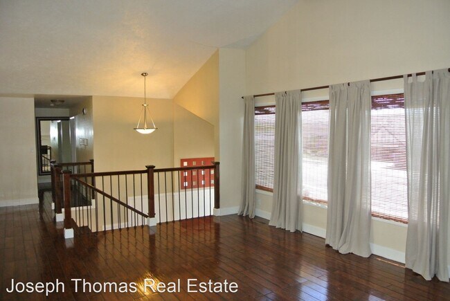 Foto del edificio - 4 br, 3 bath House - 4088 Foothill Drive