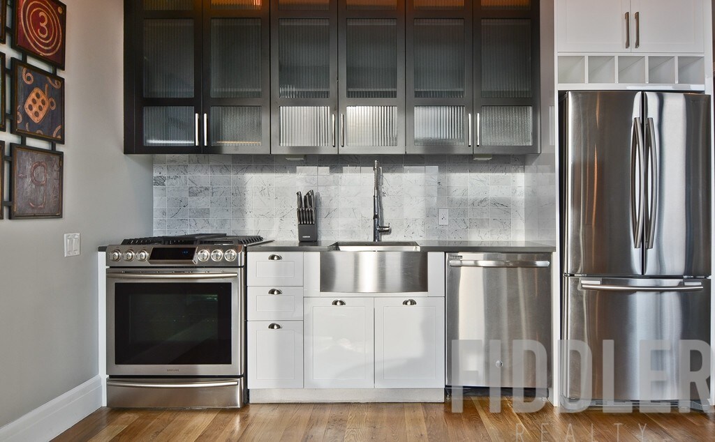 4441 Purves St Unit 514, Queens, NY 11101 Room for Rent in Queens, NY