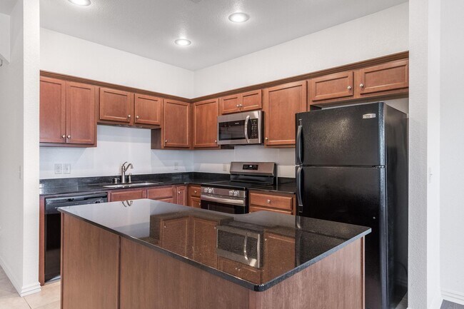 Foto del edificio - 3222 W Montrail Pl