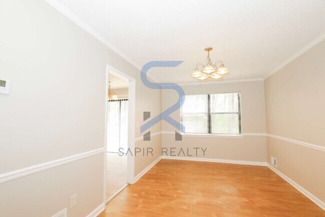 Foto del edificio - 7194 Blackjack Ct