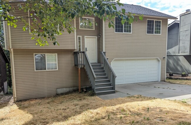 Building Photo - 4137 23rd Ave SW