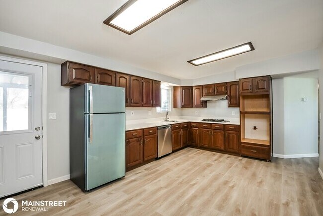 Building Photo - 2710 W CAPISTRANO RD, TUCSON, AZ 85746