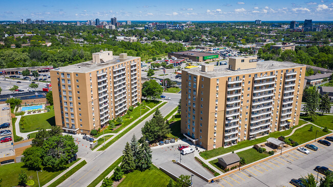 Photo du bâtiment - Capitol Hill Apartments