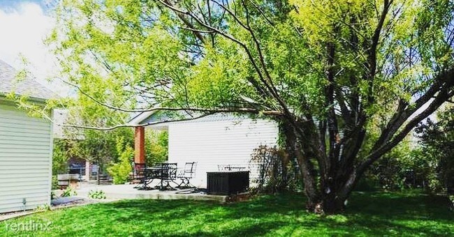 Foto del edificio - 305 E Colorado Ave