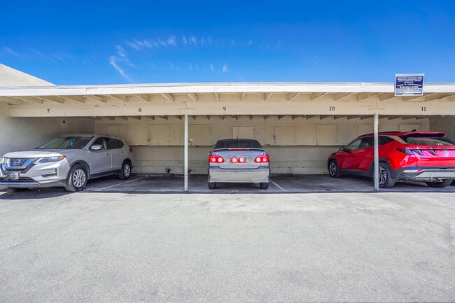 Parking - 1735 W 120th St
