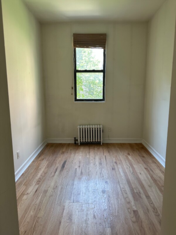 Foto del edificio - 251 W 76th St