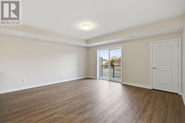 Photo du bâtiment - 3284 Greenbank Rd