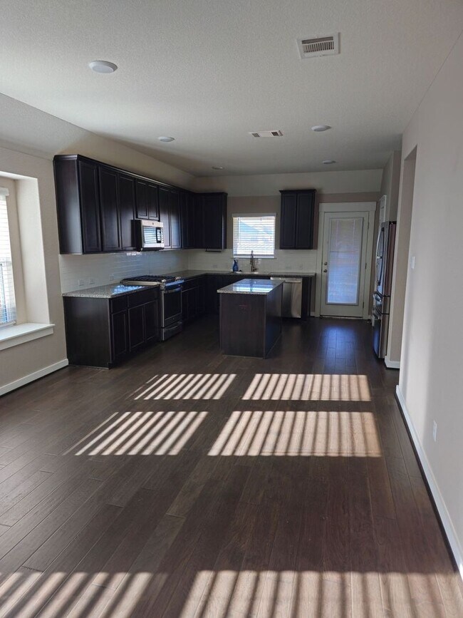 Foto del edificio - 3 Bedroom Single Family Home in Georgetown