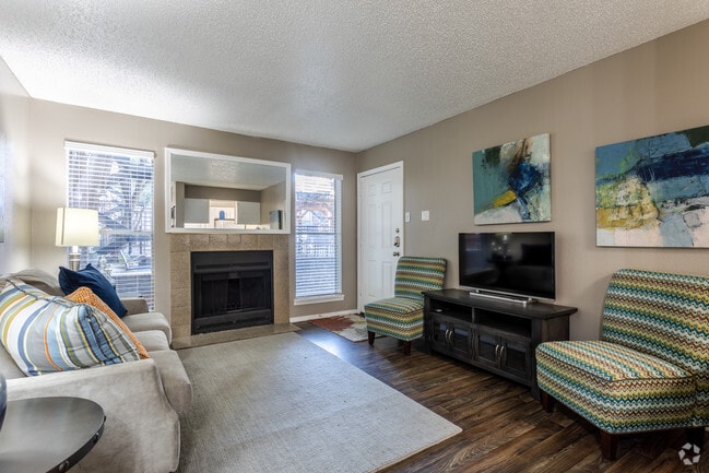 1BR,1BA - 600SF A3 - Living Area - The Landing at McCallum