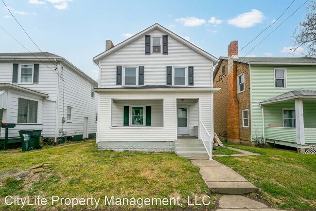 Building Photo - 3 br, 1.5 bath House - 1102 Main Street