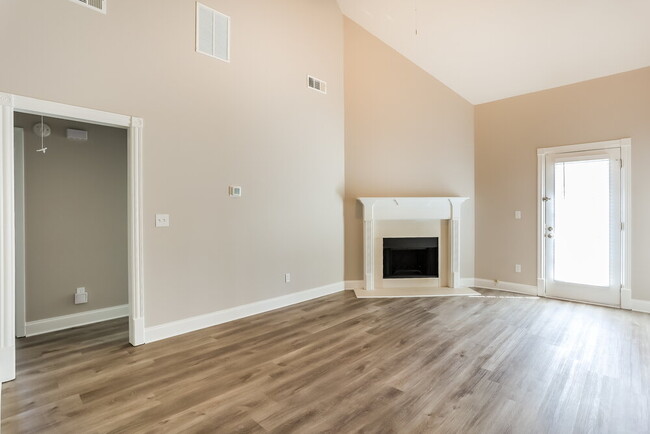 Foto del edificio - 139 Ivey Lake Pkwy