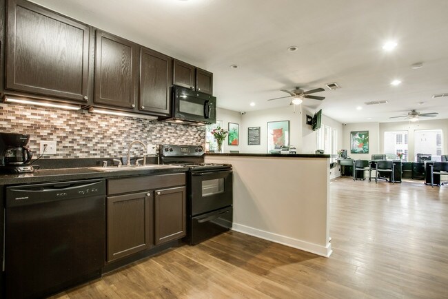 Creek on Calloway - New (old) Apartments - Fort Worth, TX  