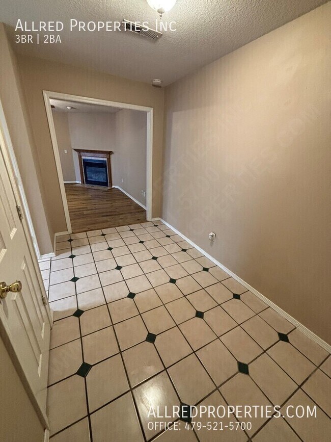 Foto del edificio - 2538 W Houston St